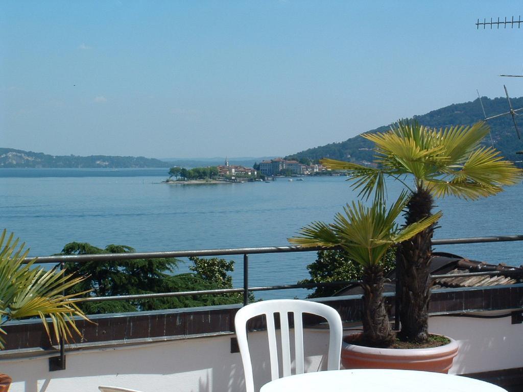 Holiday Residence Baveno Exterior photo